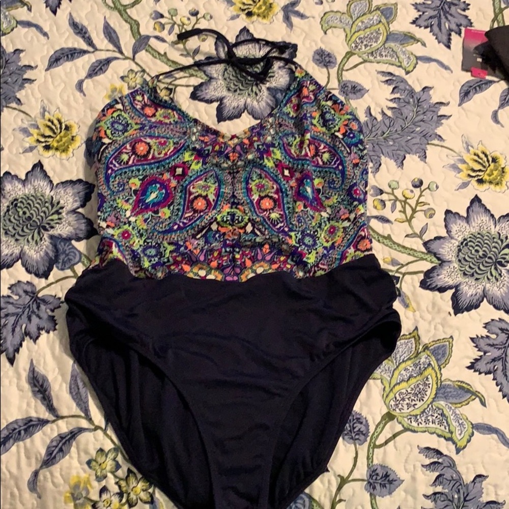 NWOT Athleta bathing suit!